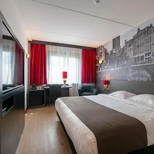 vizitați hotelul