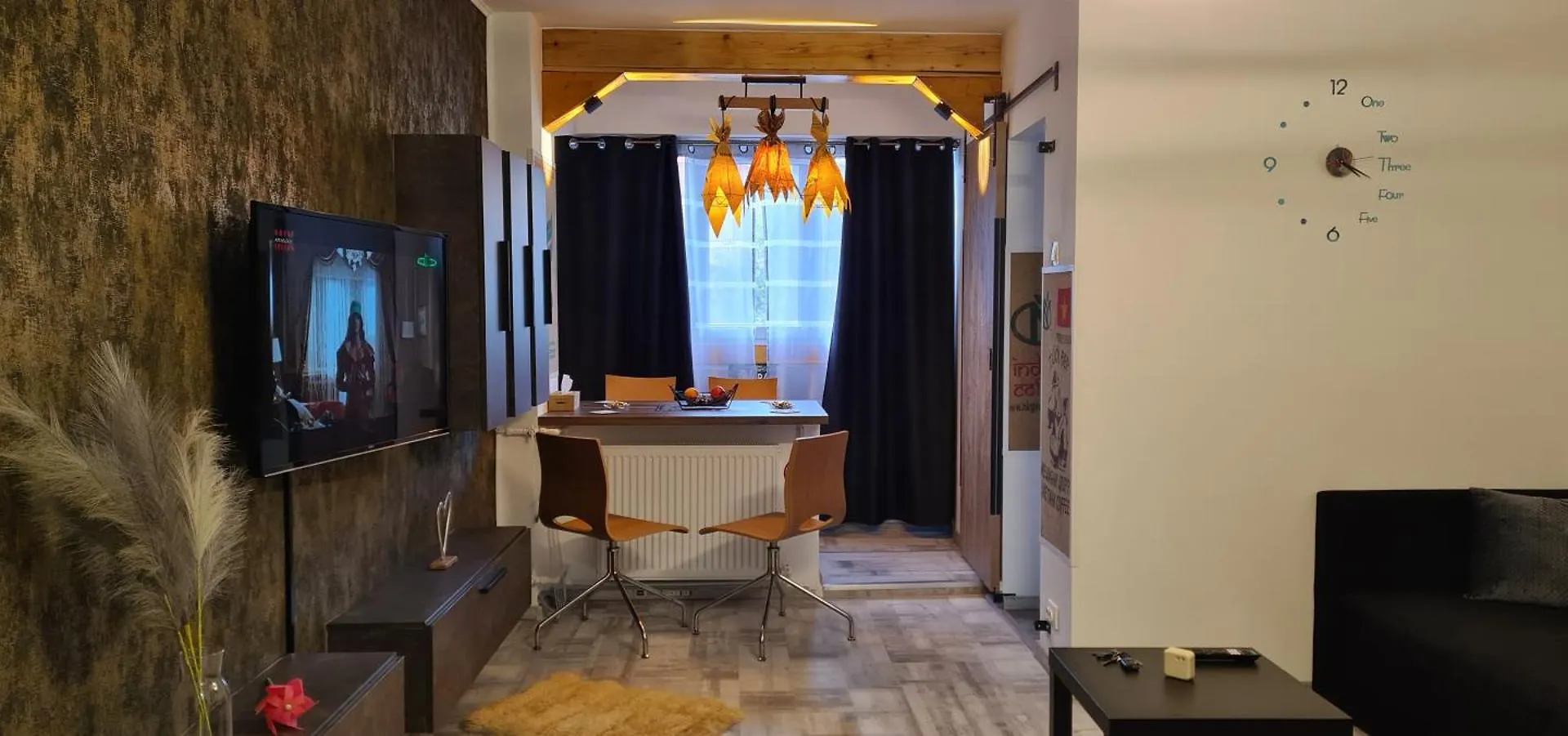 Tiki'S Bar Studio بوخارست شقة